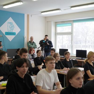 Профессия вместе с аттестатом